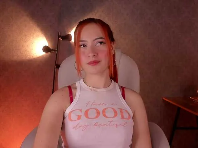 Live sex webcam photo for Lilrousess1 #276814885