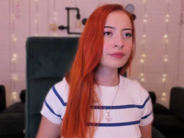 Live sex webcam photo for Lilrousess1 #277405530