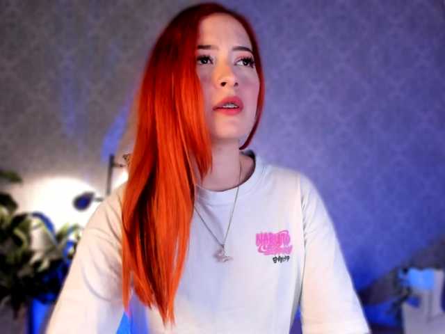 Live sex webcam photo for Lilrousess1 #277427185