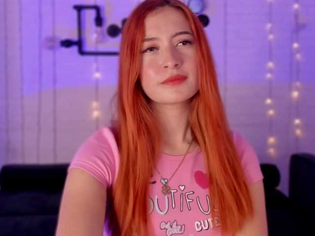 Live sex webcam photo for Lilrousess1 #277528131