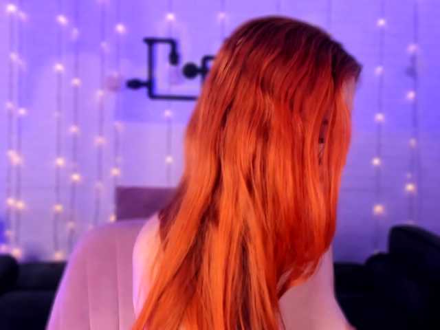 Live sex webcam photo for Lilrousess1 #277636120