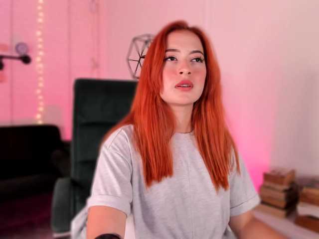 Live sex webcam photo for Lilrousess1 #278036542