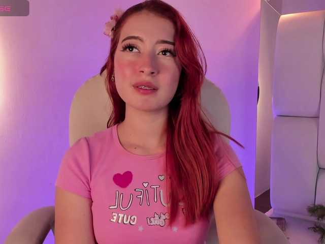 Live sex webcam photo for Lilrousess1 #278081366