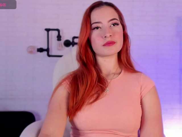 Live sex webcam photo for Lilrousess1 #289366089