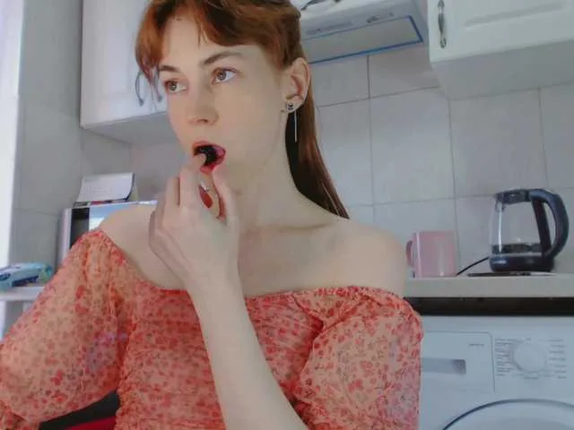 Live sex webcam photo for LiluBarbarian #291394009