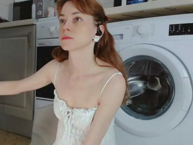 Live sex webcam photo for LiluBarbarian #292022192