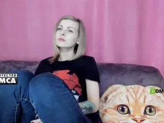 Live sex webcam photo for LiluDallass #287914518