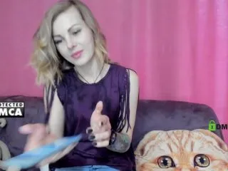 Live sex webcam photo for LiluDallass #287914527