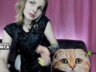 Live sex webcam photo for LiluDallass #287914551