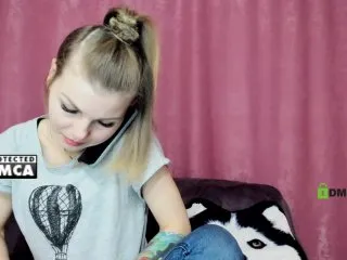 Live sex webcam photo for LiluDallass #287914560