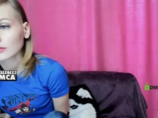 Live sex webcam photo for LiluDallass #287914572