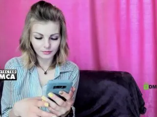 Live sex webcam photo for LiluDallass #287914591