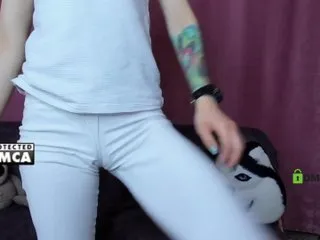 Live sex webcam photo for LiluDallass #287914735