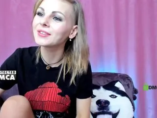 Live sex webcam photo for LiluDallass #287914994