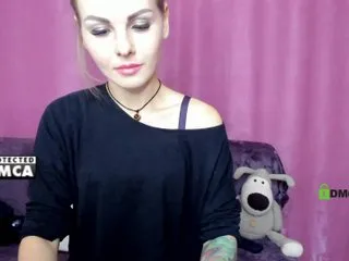 Live sex webcam photo for LiluDallass #287915192