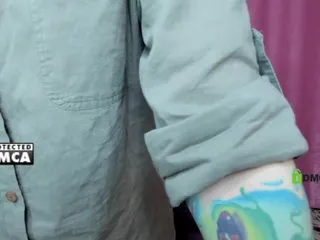 Live sex webcam photo for LiluDallass #287915331