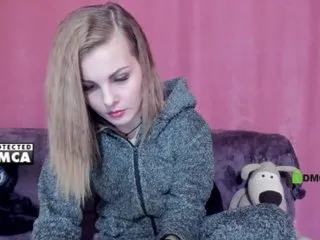 Live sex webcam photo for LiluDallass #287915334