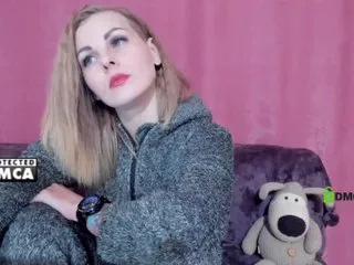 Live sex webcam photo for LiluDallass #287915336