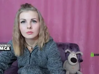 Live sex webcam photo for LiluDallass #287915355