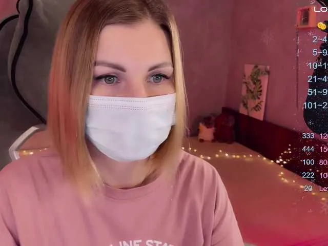 Live sex webcam photo for LiluDallass #290508450
