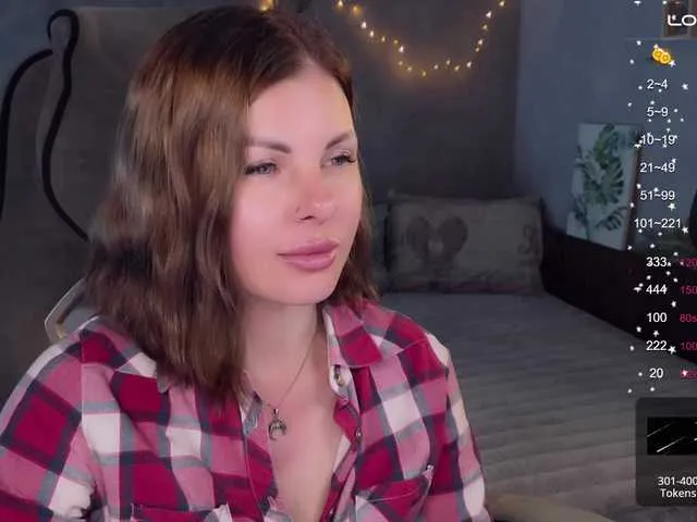 Live sex webcam photo for LiluDallass #291456582