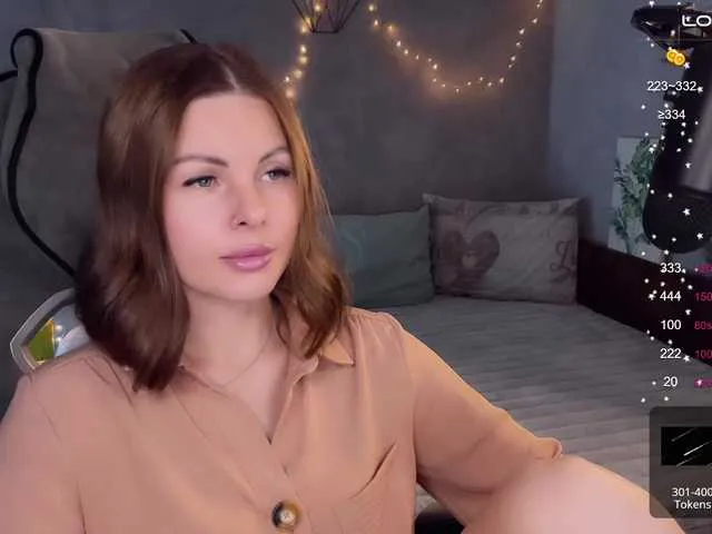 Live sex webcam photo for LiluDallass #291741861