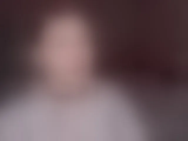 Live sex webcam photo for LiluDallass #293737359