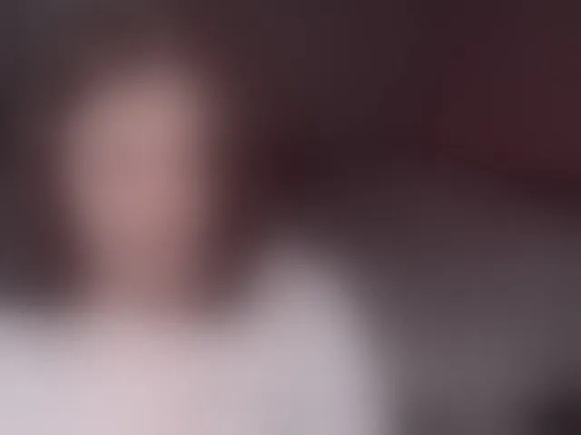 Live sex webcam photo for LiluDallass #293941275