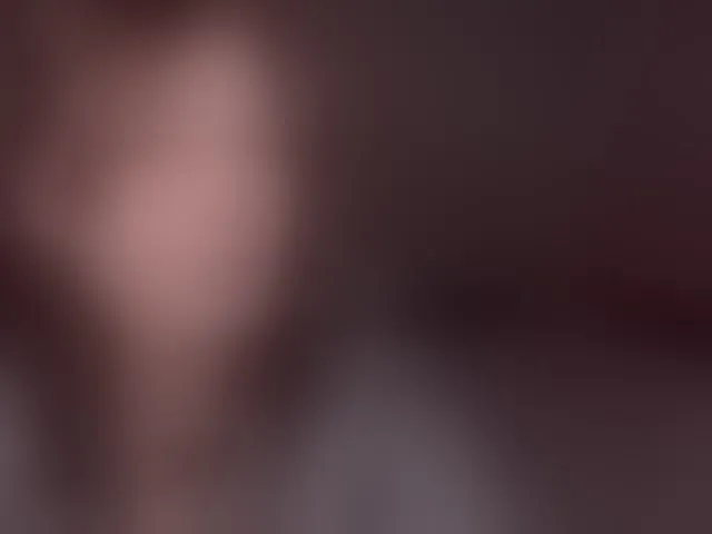 Live sex webcam photo for LiluDallass #294031217