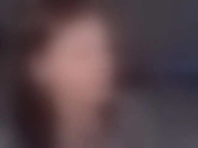 Live sex webcam photo for LiluDallass #294091269