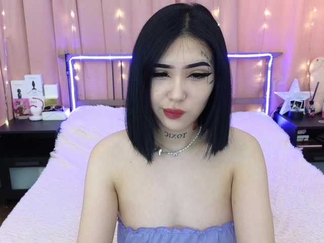 Live sex webcam photo for Lilulilee #275610180