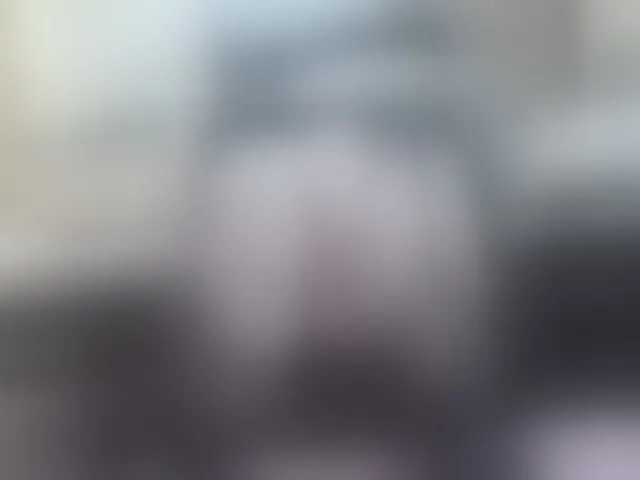 Live sex webcam photo for Lily5011 #293517534