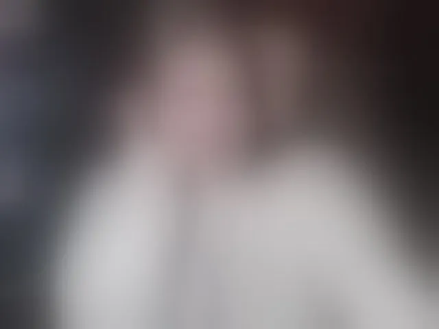 Live sex webcam photo for LilyBell #292826603
