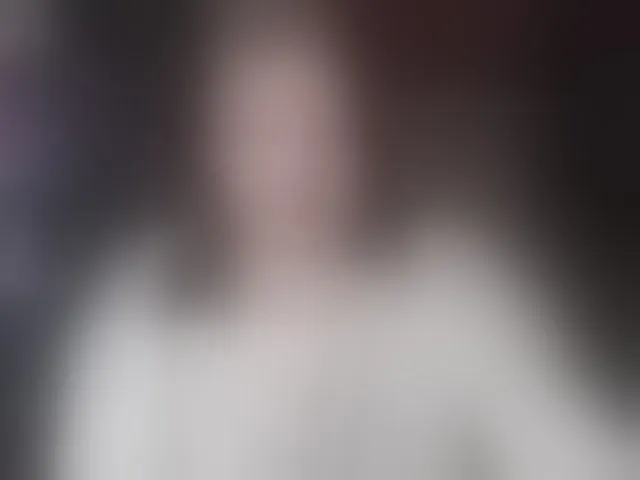 Live sex webcam photo for LilyBell #292829809