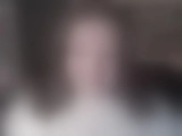 Live sex webcam photo for LilyBell #292831649