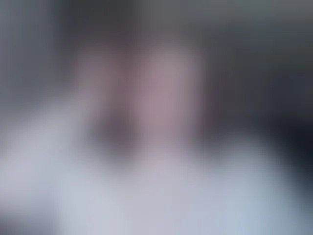 Live sex webcam photo for LilyBell #292970960