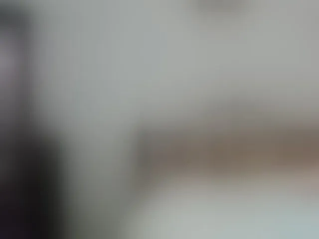 Live sex webcam photo for LilyBenet1 #293699755