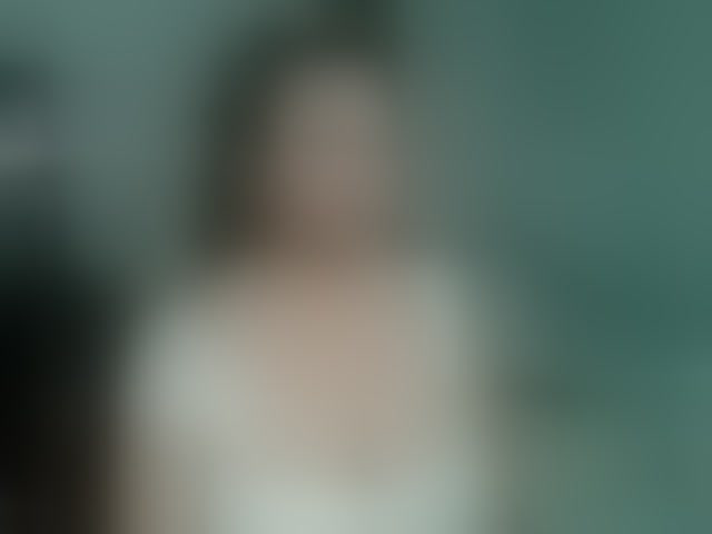 Live sex webcam photo for LilyBenet1 #294129532