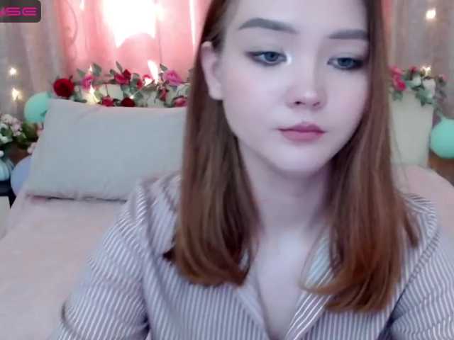 Live sex webcam photo for LilyDjo #275777112