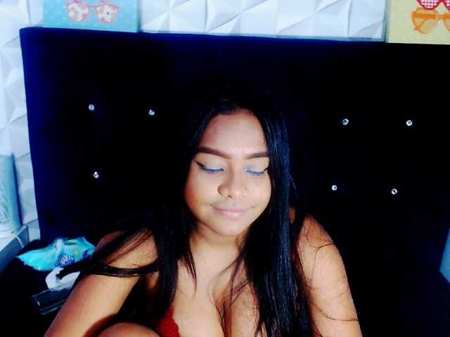 Live sex webcam photo for LilyPeytonx #272011581