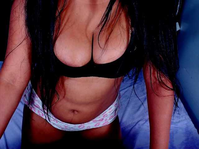 Live sex webcam photo for LilyPeytonx #272071845