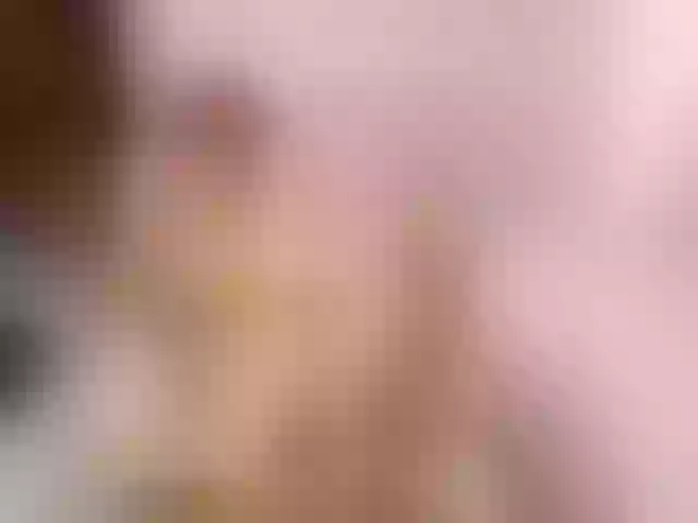 Live sex webcam photo for LilyRaee #273343863