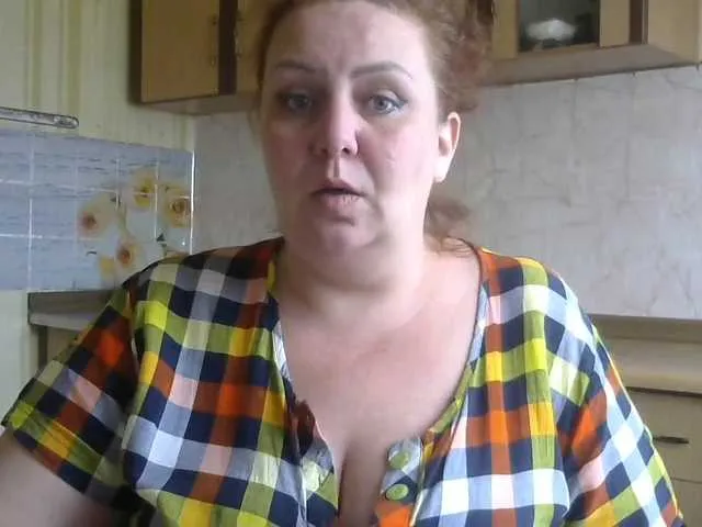 Live sex webcam photo for LilyTanya #272189150