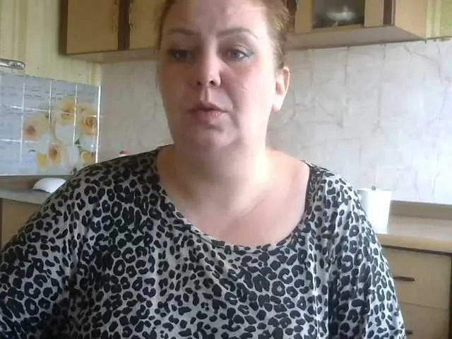 Live sex webcam photo for LilyTanya #272486468