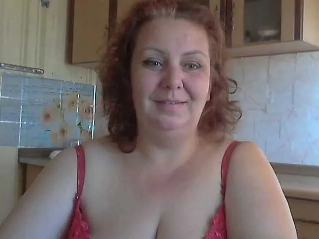 Live sex webcam photo for LilyTanya #273696439