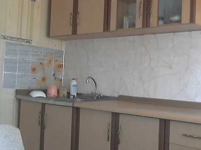 Live sex webcam photo for LilyTanya #274063491