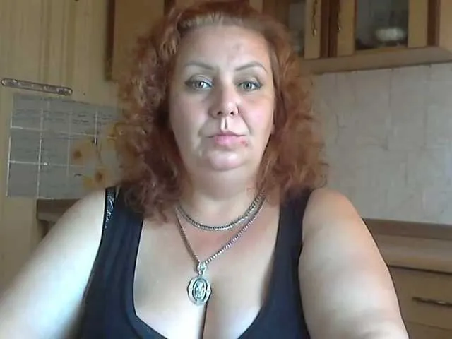 Live sex webcam photo for LilyTanya #274542781