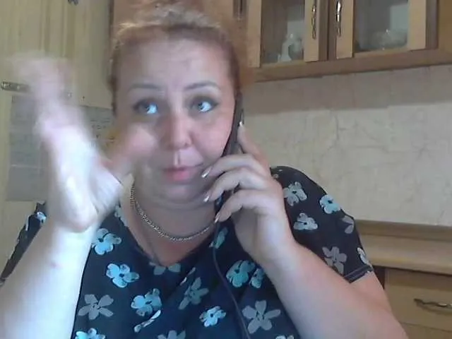 Live sex webcam photo for LilyTanya #275069465