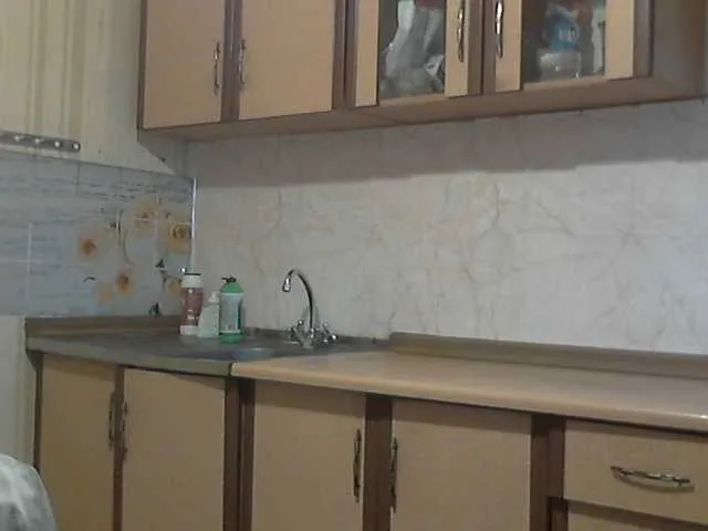 Live sex webcam photo for LilyTanya #276946396