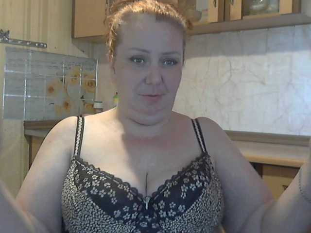 Live sex webcam photo for LilyTanya #277569337